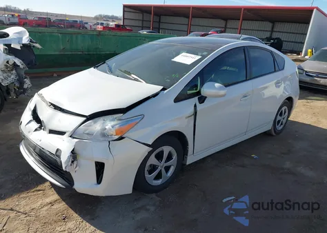 2013 Toyota Prius Four z USA, uszkodzony, nr VIN JTDKN3DU6D5590917